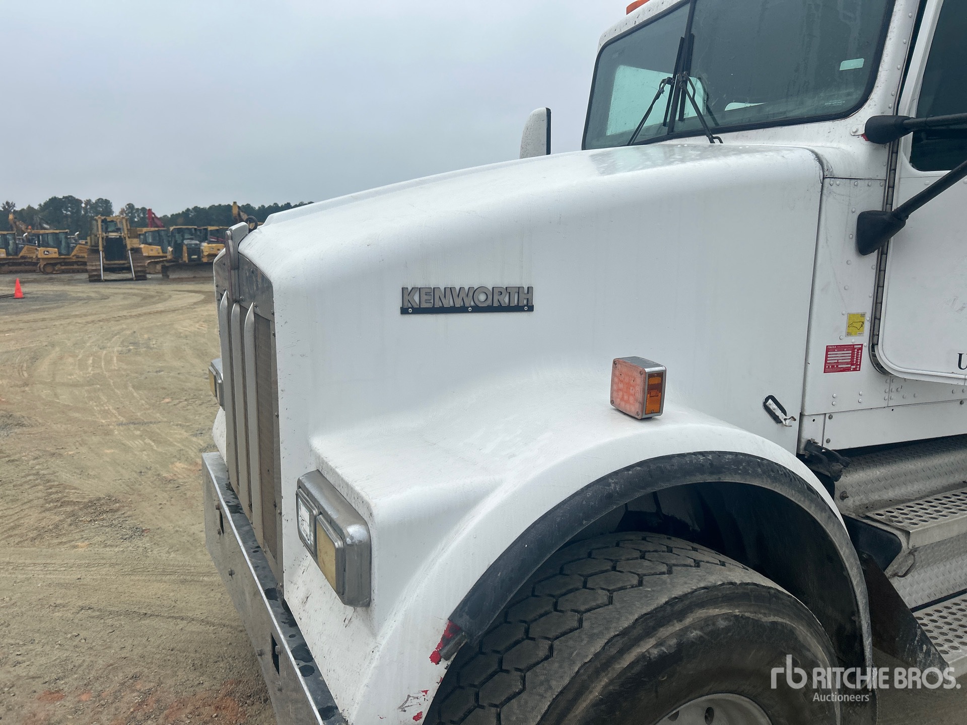 2005 Kenworth W900