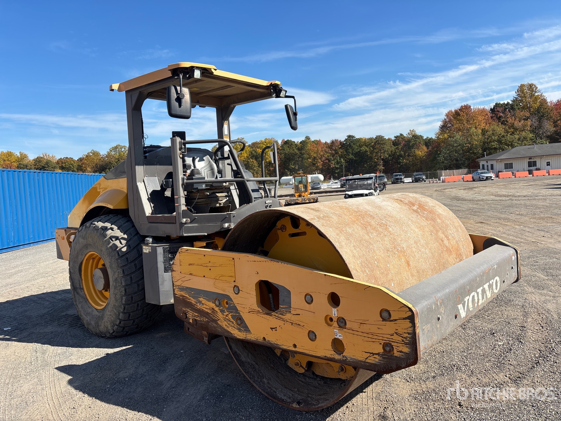 2015 Volvo SD115B