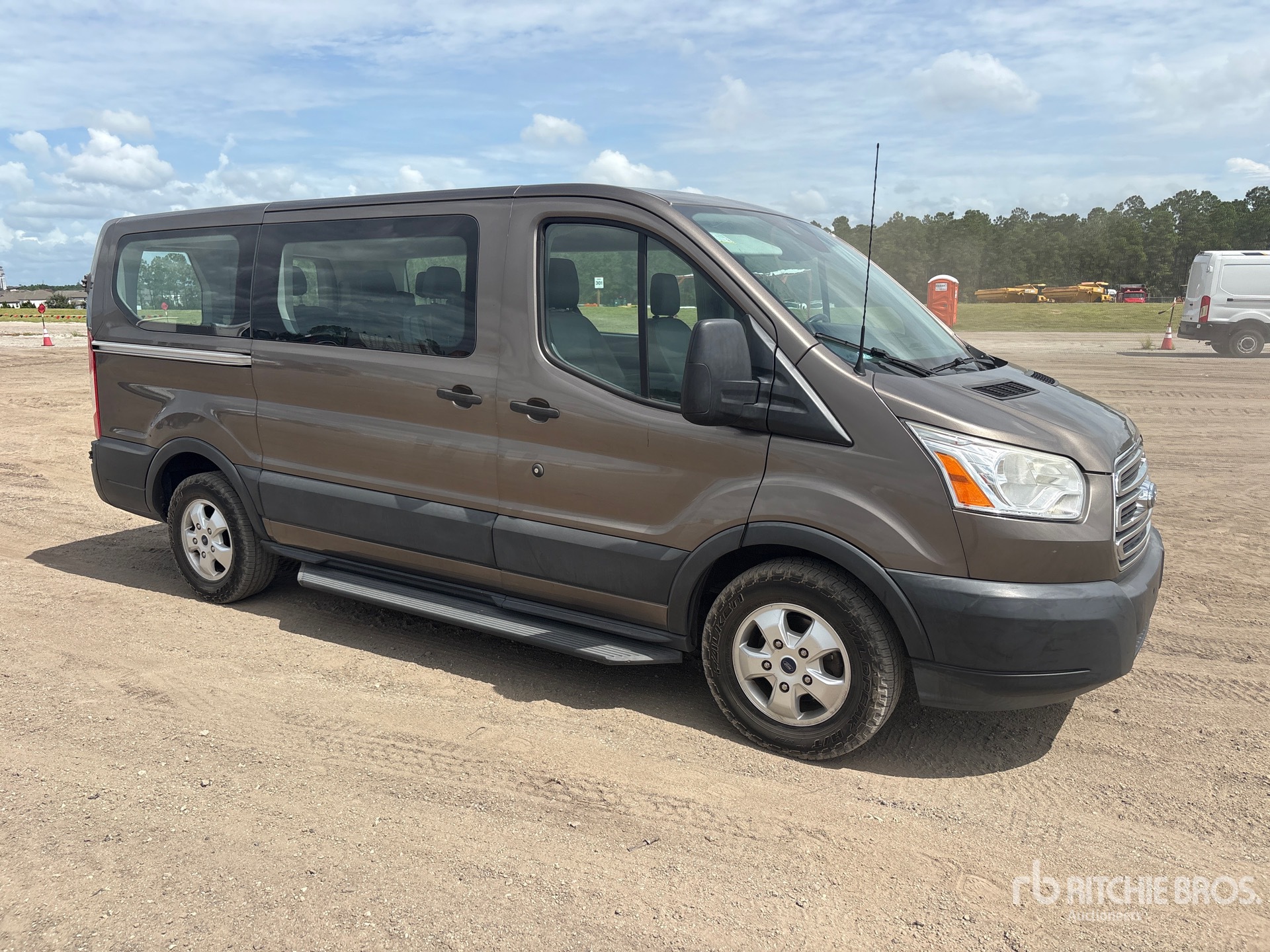 2018 Ford TRANSIT 150