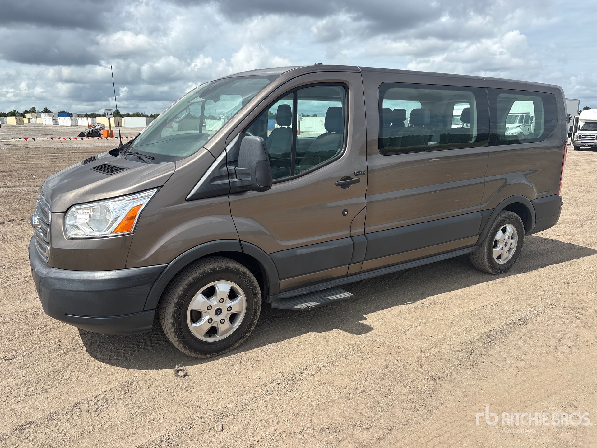 2018 Ford TRANSIT 150