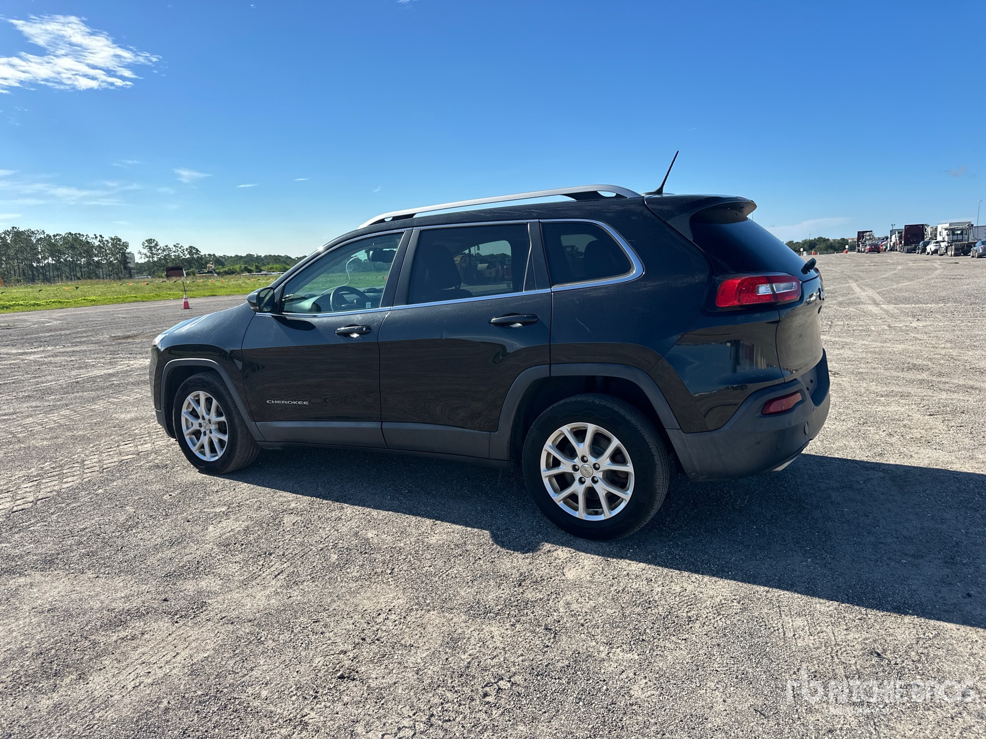 2015 Jeep CHEROKEE