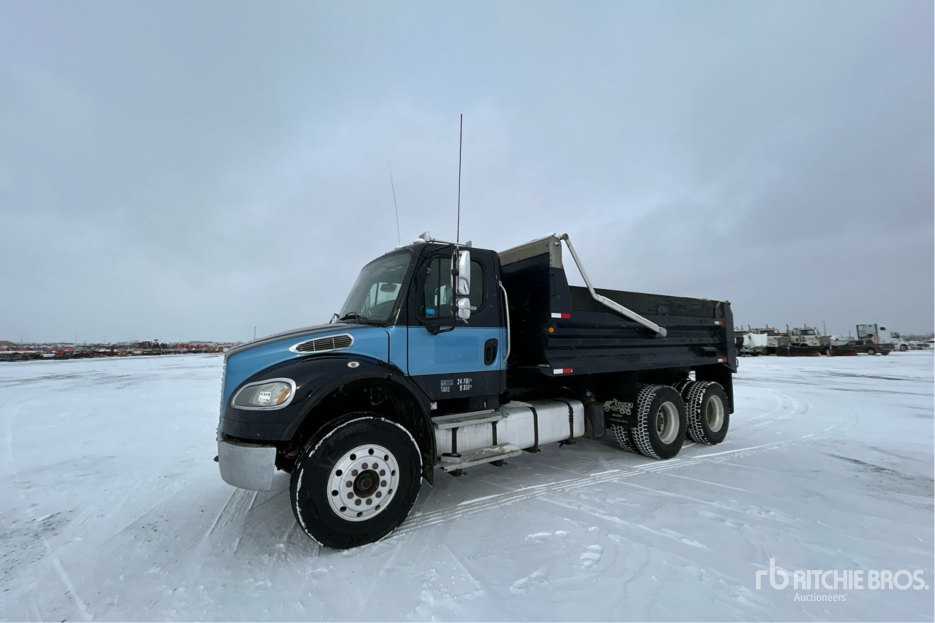 2012 Freightliner M2 106