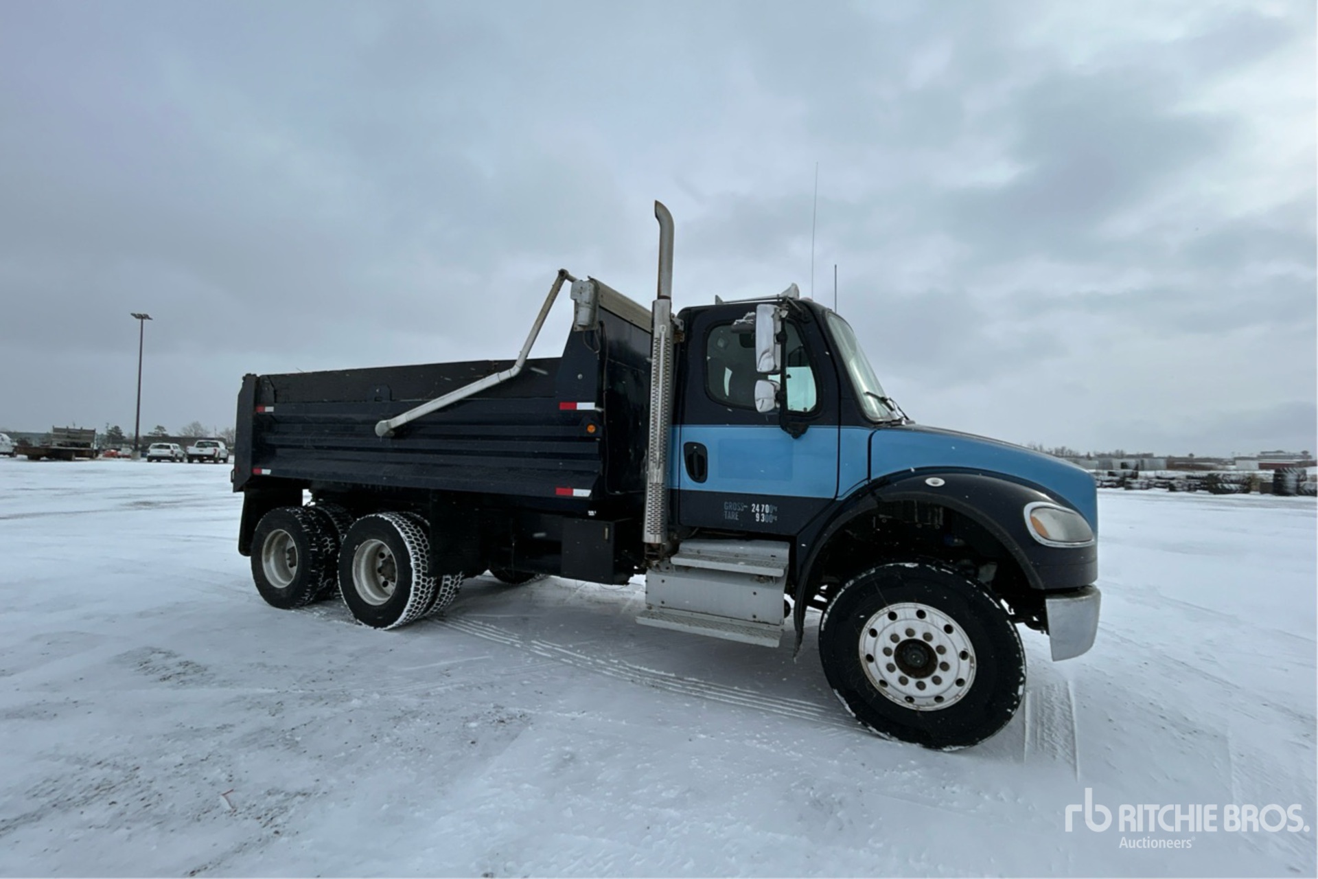 2012 Freightliner M2 106