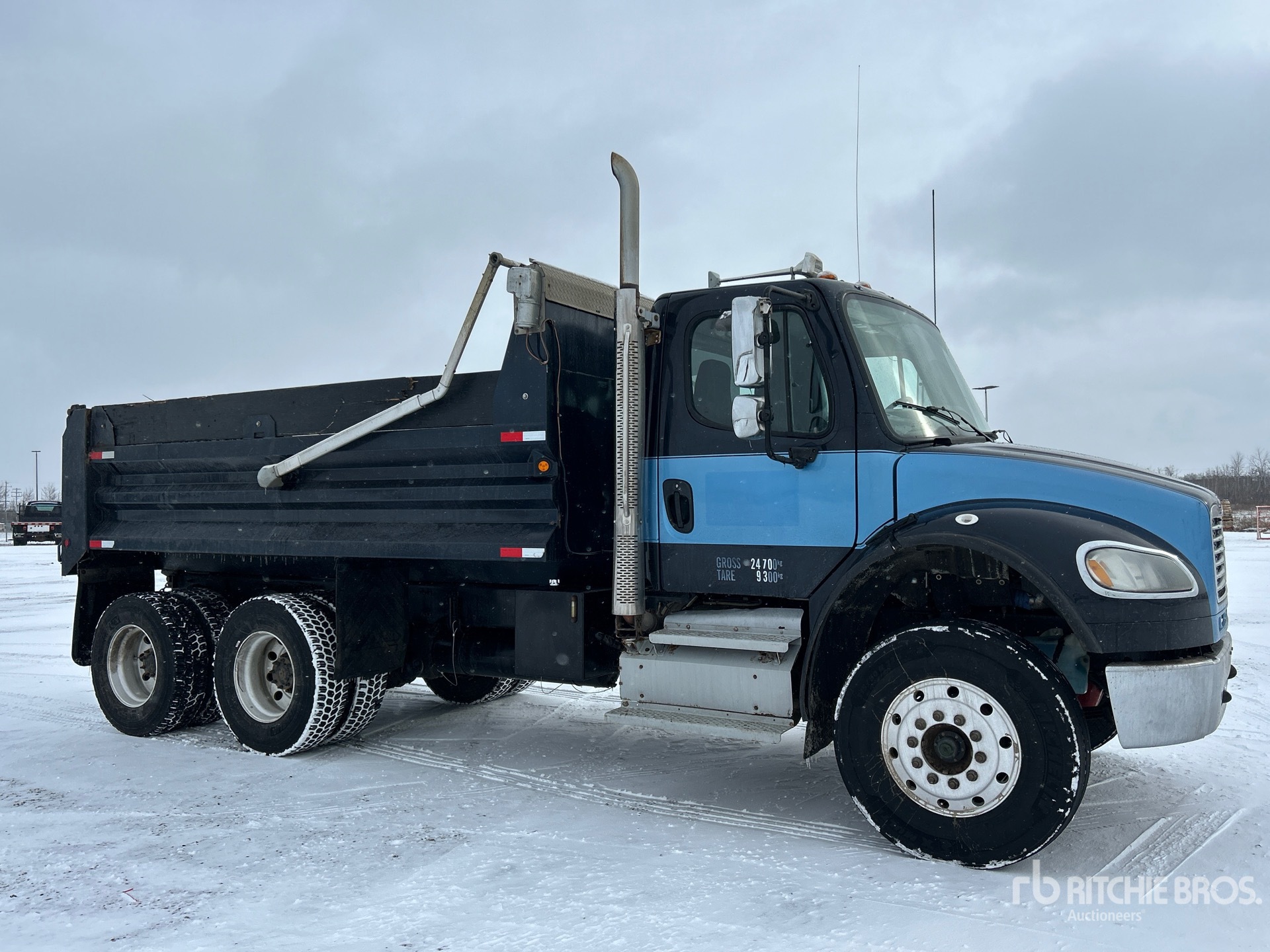 2012 Freightliner M2 106