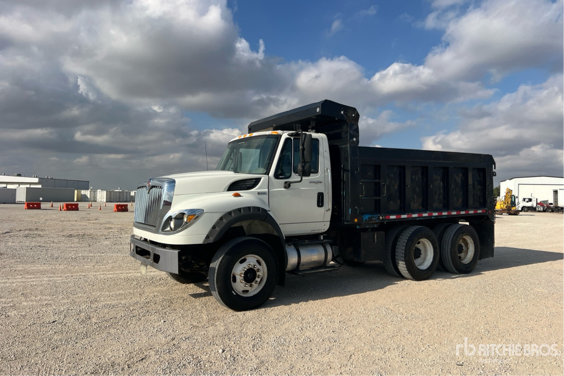 2013 International 7600