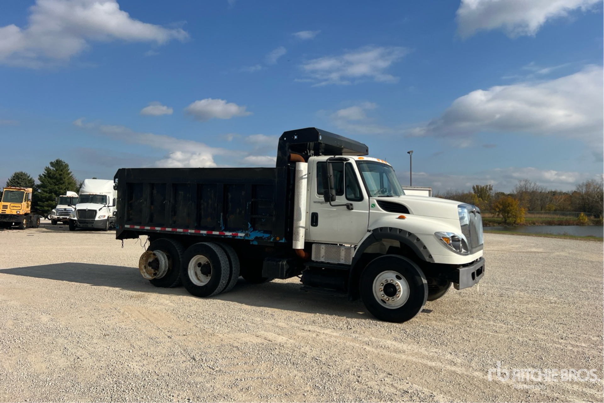 2013 International 7600