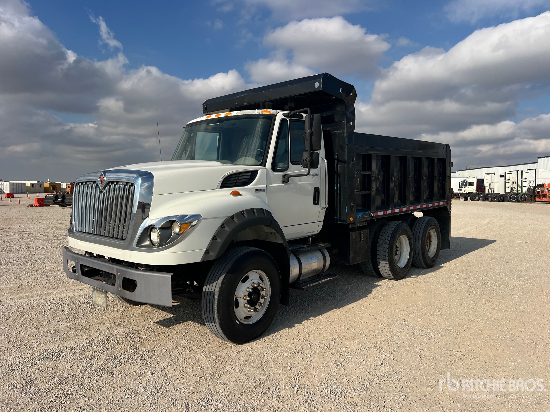 2013 International 7600
