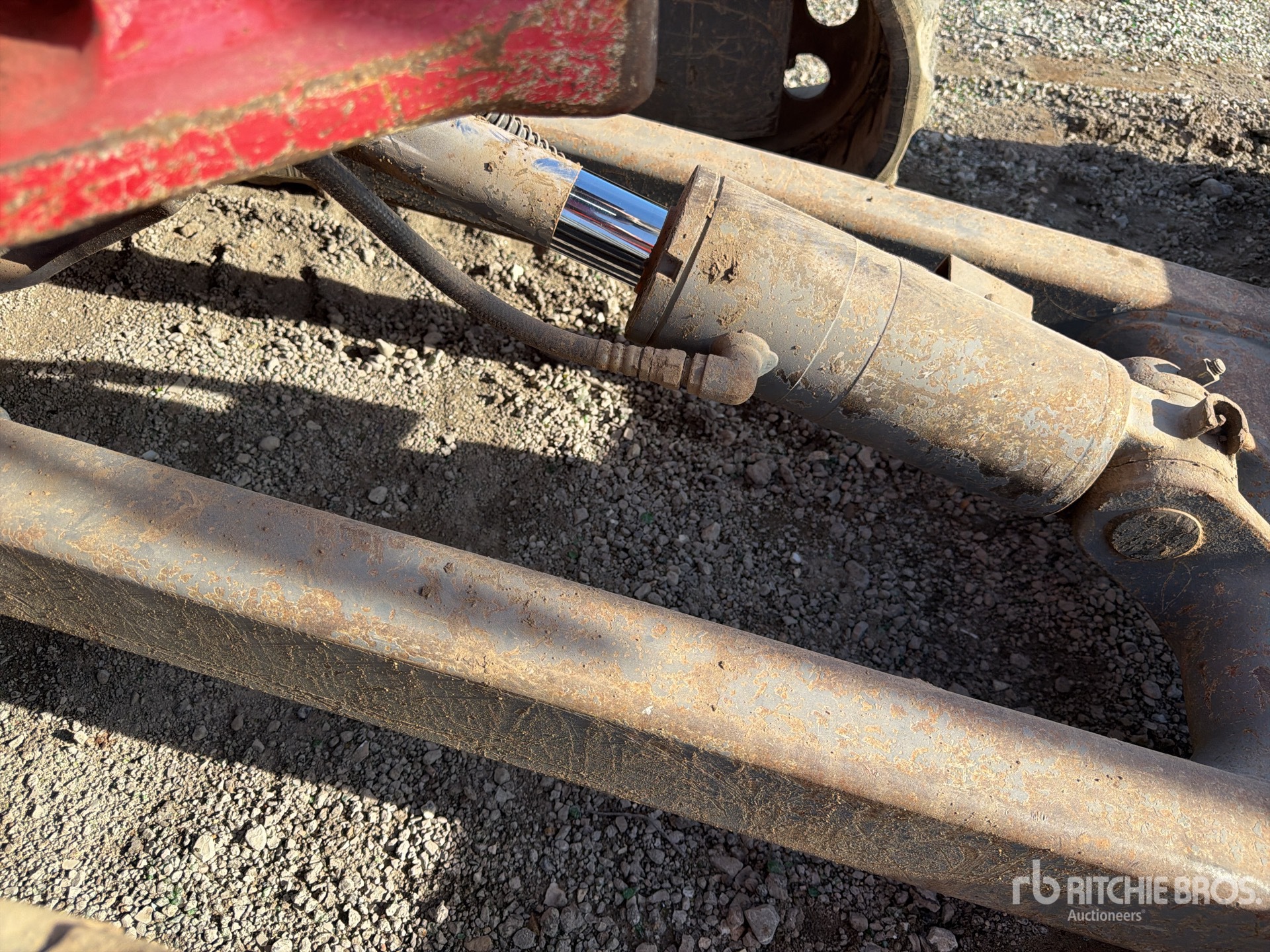 2016 Takeuchi TB235