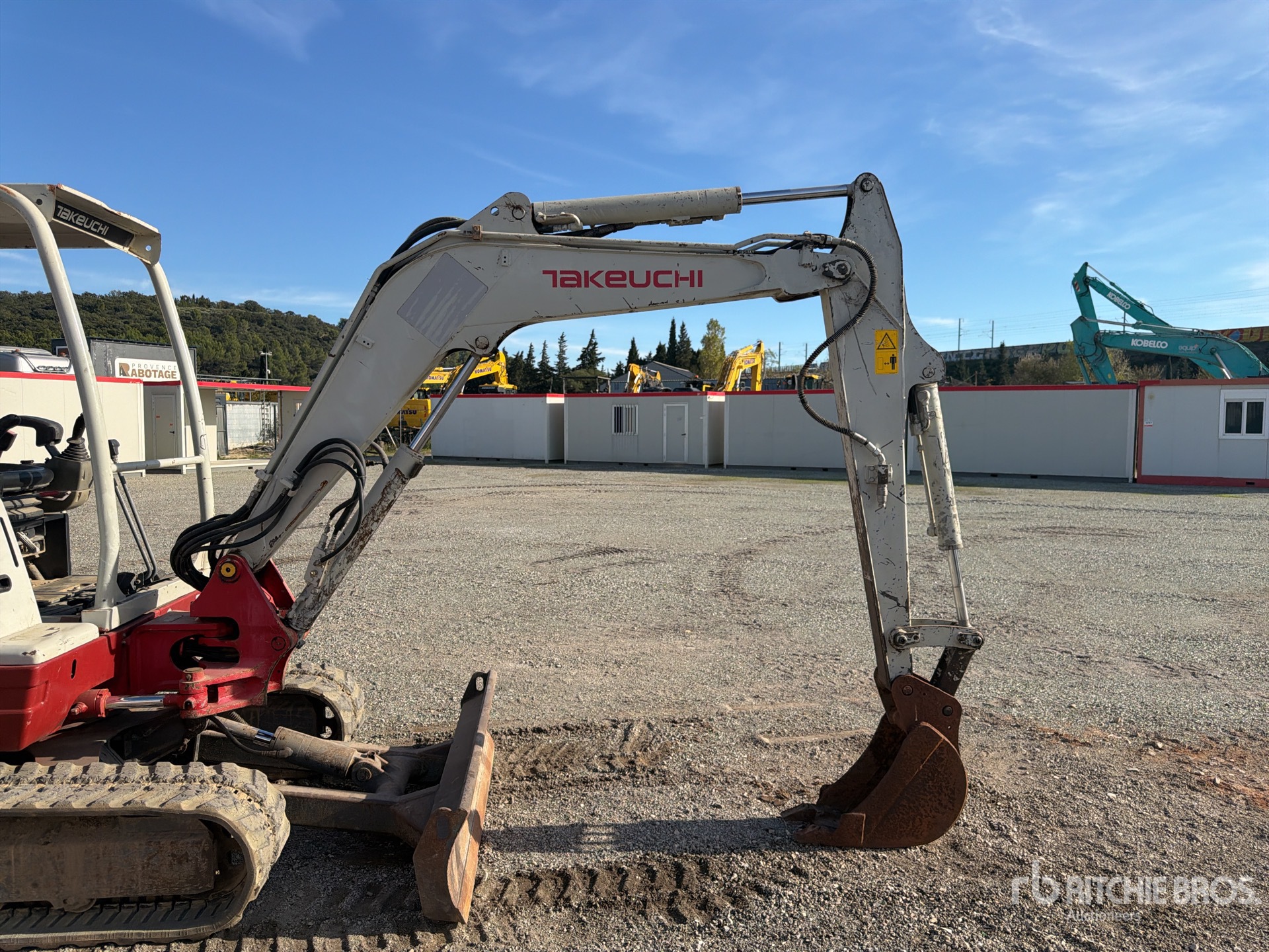 2016 Takeuchi TB235