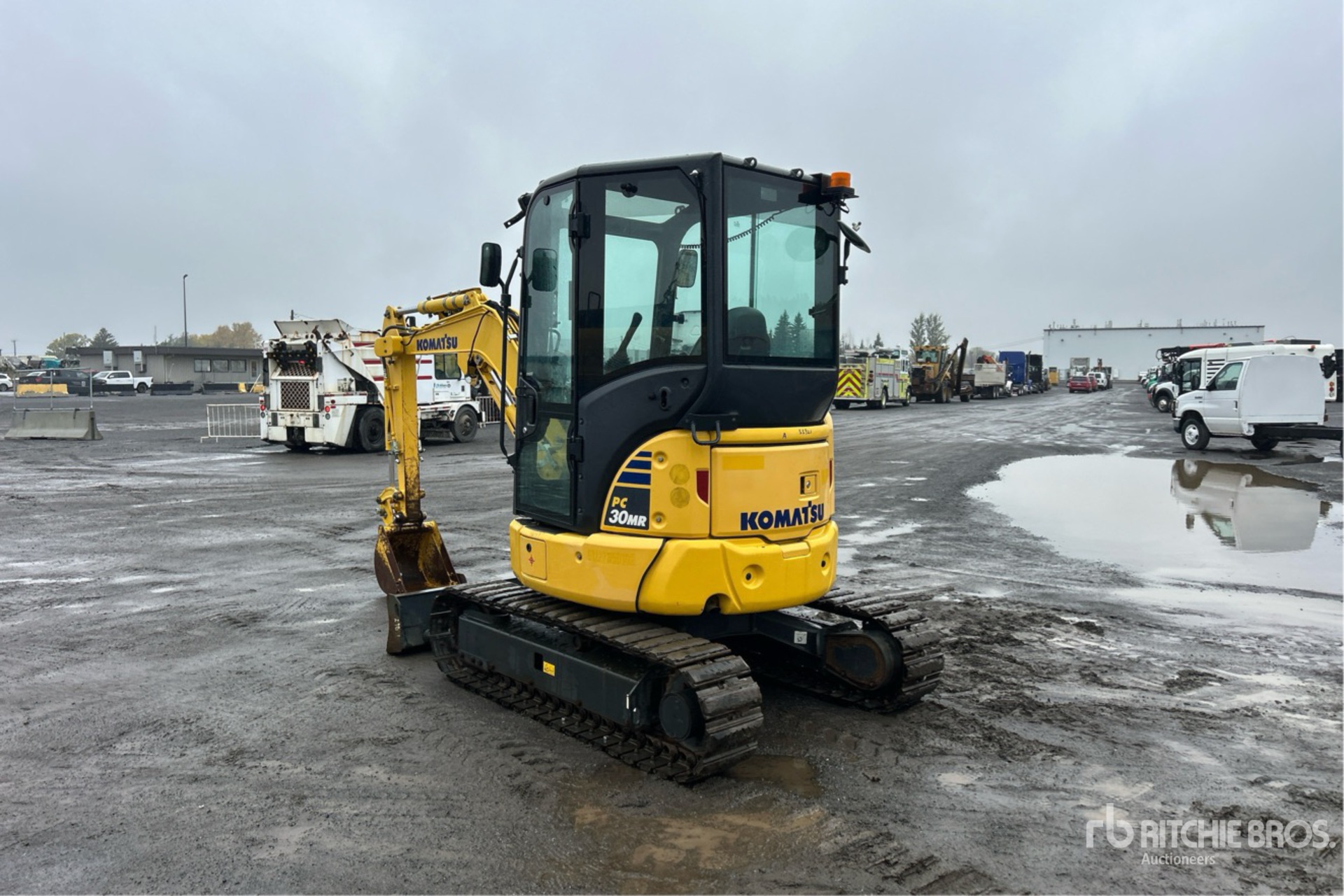 2020 Komatsu PC30MR-5NO