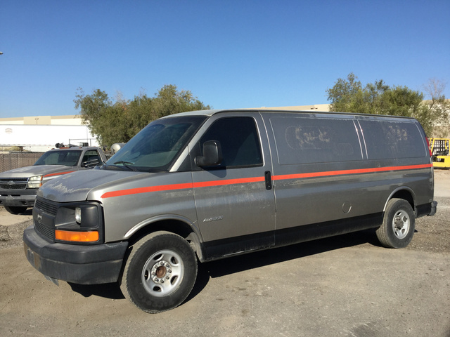 2003 Chevrolet Express G3500 Cargo Van