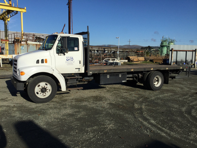 1999 Sterling S/A Flatbed Truck 1999 Sterling S/A Flatbed Truck