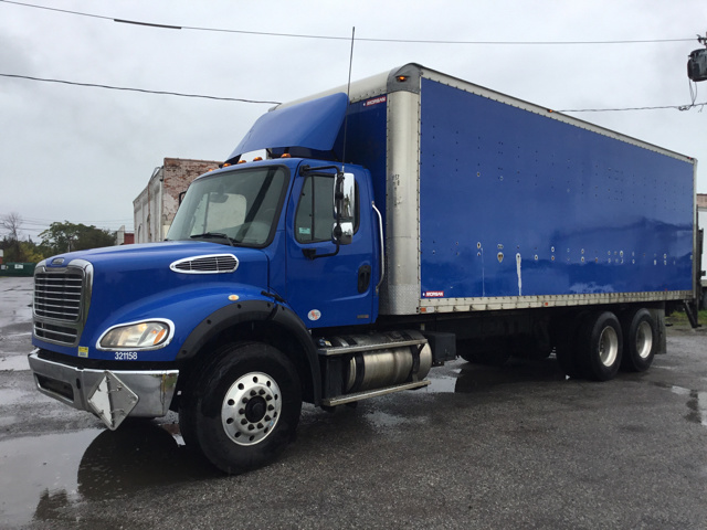 2013 Freightliner M2 Van Truck