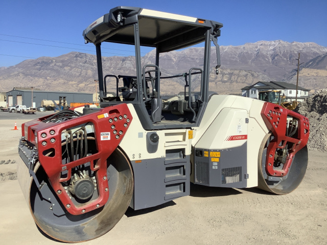 Dynapac CC4200 VI Vibratory Double Drum Roller Dynapac CC4200 VI Vibratory Double Drum Roller