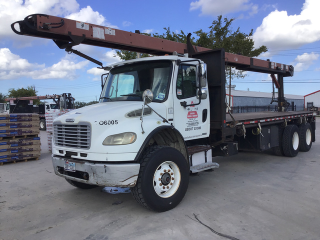 2006 Freightliner M2 106 Flatbed Truck w/Conveyor 2006 Freightliner M2 106 Flatbed Truck w/Conveyor
