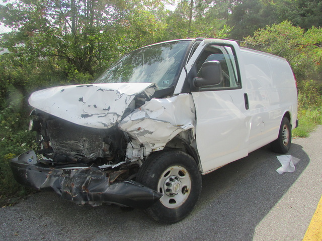 2009 Chevrolet Express 2500 Cargo Van