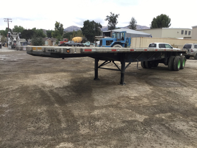 2006 (unverified) Utility T/A Flatbed Trailer