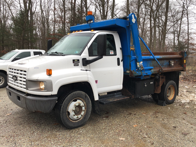 2008 Chevrolet C5500 S/A Dump Truck 2008 Chevrolet C5500 S/A Dump Truck