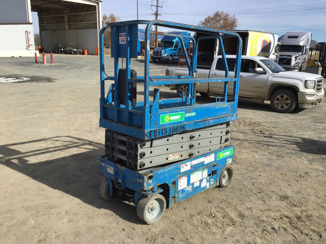 2007 (unverified) Genie GS-1930 Electric Scissor Lift