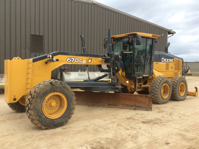 2016 John Deere 670G Motor Grader 2016 John Deere 670G Motor Grader