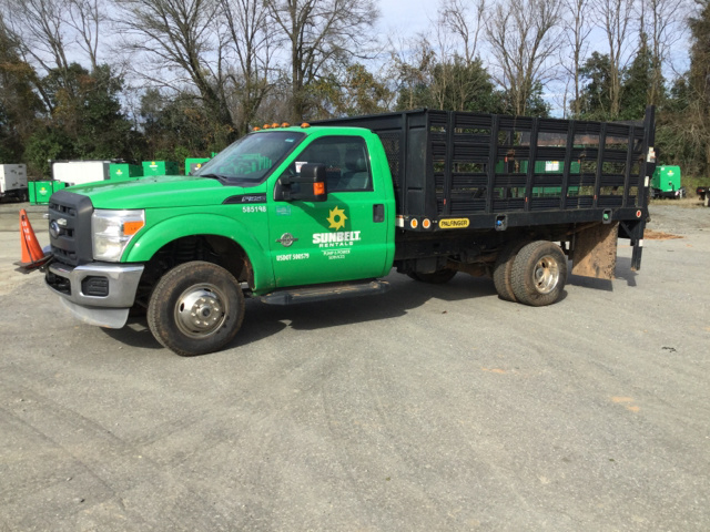 2013 Ford F-350 XL Super Duty 4x4 S/A Flatbed Truck 2013 Ford F-350 XL Super Duty 4x4 S/A Flatbed Truck