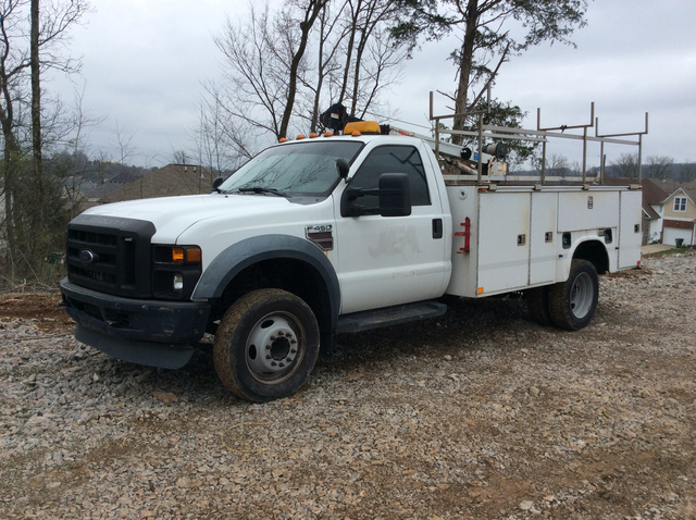 2009 Ford F-450 XL Super Duty Service Truck w/ Crane