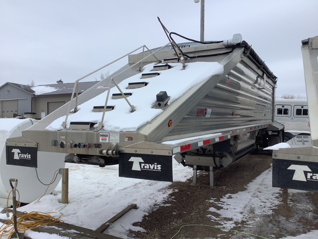2016 Travis 42FT. Travis S/102 T/A Belly Dump Trailer 2016 Travis 42FT. Travis S/102 T/A Belly Dump Trailer