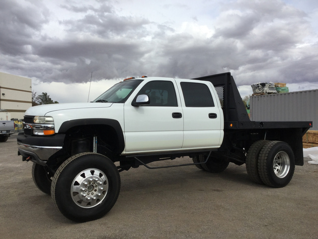 2002 Chevrolet Silverado 3500 4x4 Flatbed Truck 2002 Chevrolet Silverado 3500 4x4 Flatbed Truck