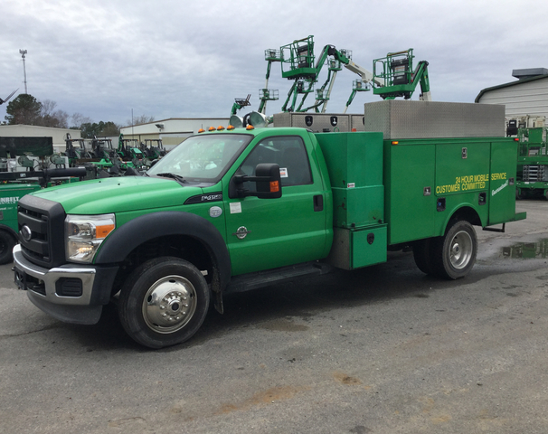 2013 Ford F-450 Super Duty 4x4 Service Truck 2013 Ford F-450 Super Duty 4x4 Service Truck