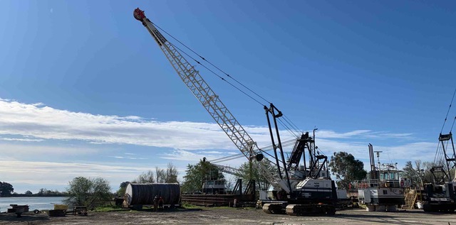 1986 (unverified) American 7225DS Lattice-Boom Crawler Crane 1986 (unverified) American 7225DS Lattice-Boom Crawler Crane