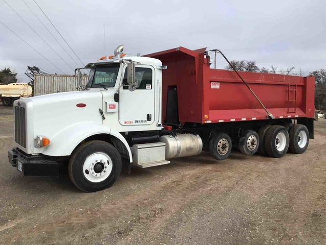 2008 Peterbilt 365 10x4 Quad/A Dump Truck 2008 Peterbilt 365 10x4 Quad/A Dump Truck