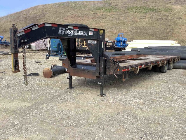 2012 Big Tex 22GN 30BK T/A Equipment Trailer