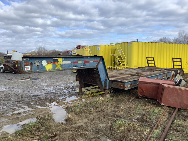 1985 (unverified) T/A Equipment Trailer