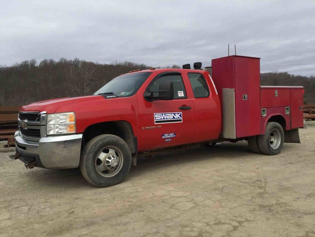 2008 Chevrolet Silverado 3500HD 4x2 Extended Cab S/A Utility Truck