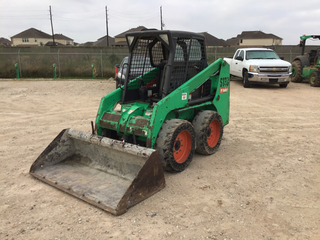 2013 Bobcat S130 Skid-Steer Loader 2013 Bobcat S130 Skid-Steer Loader