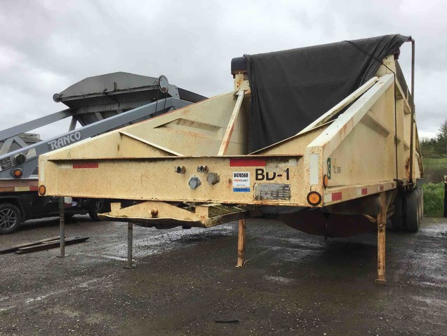 2000 (unverified) Trailblazer Tri/A Belly Dump Trailer