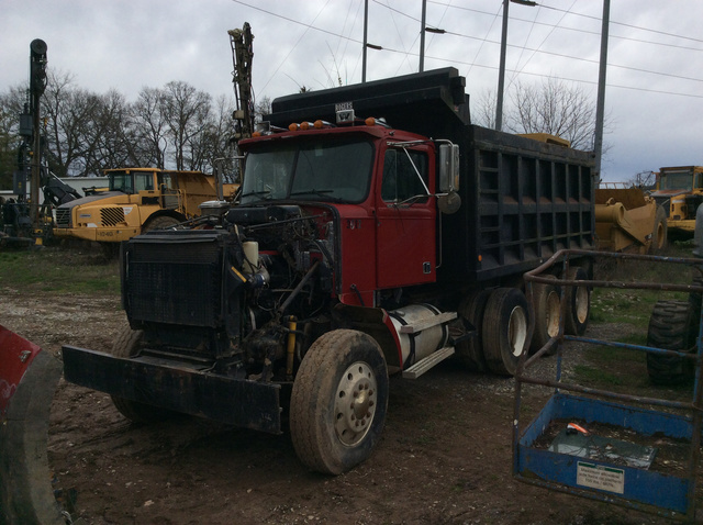 1997 (unverified) Western Star Tri/A Dump Truck 1997 (unverified) Western Star Tri/A Dump Truck
