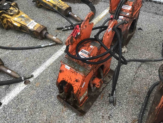 NPK C2D-C2110 Excavator Vibratory Plate Compactor Attachment