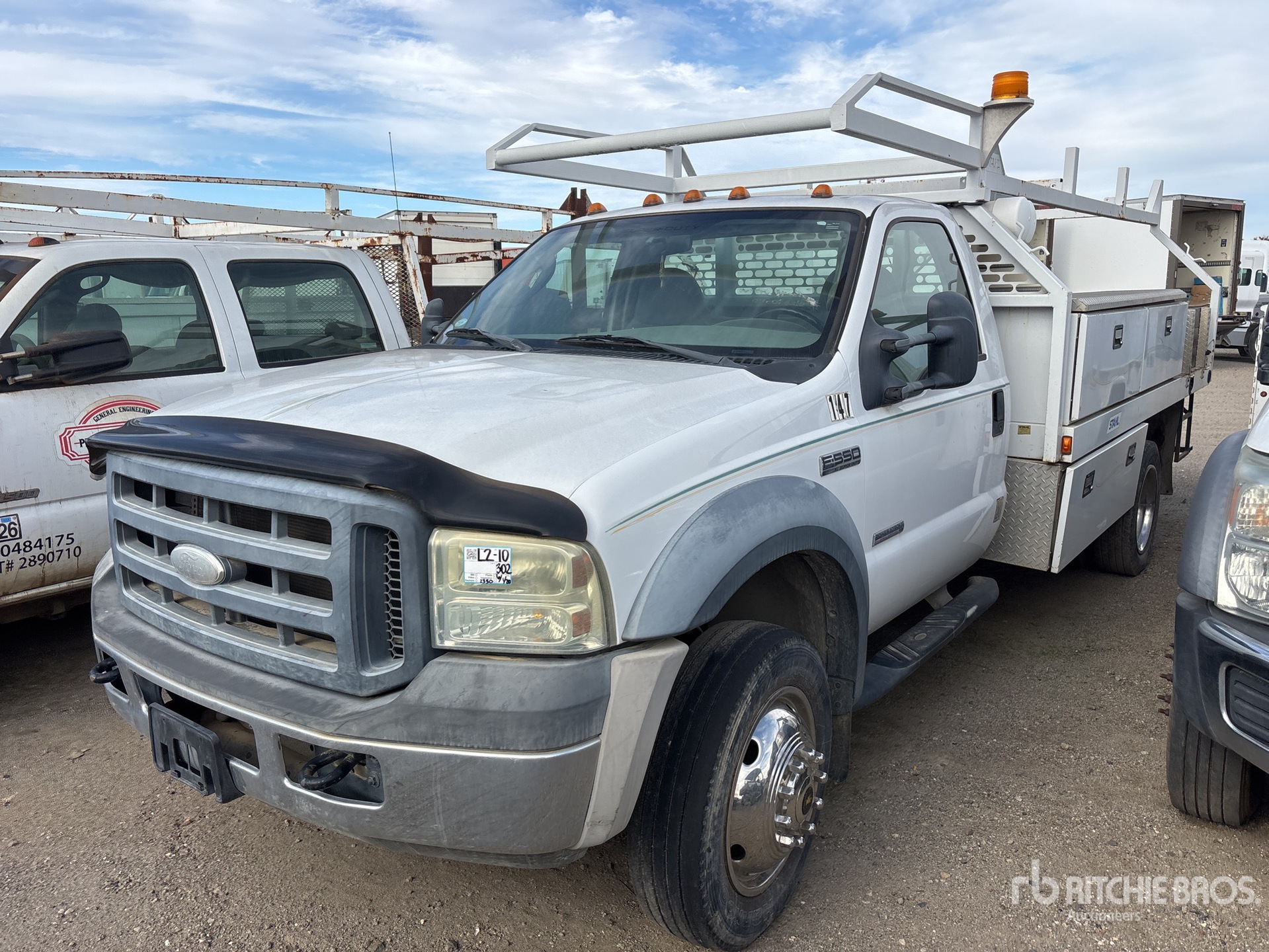 General Appearance with Featured Photo