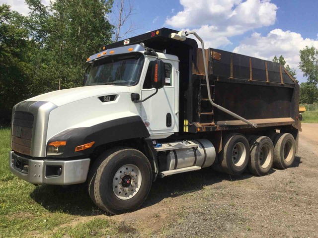2015 Cat CT660 8x4 Tri/A Dump Truck 2015 Cat CT660 8x4 Tri/A Dump Truck