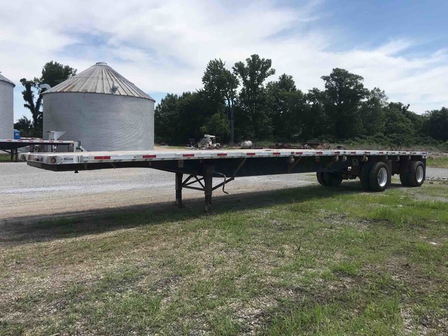 1998 Fontaine FS2CHA T/A Flatbed Trailer 1998 Fontaine FS2CHA T/A Flatbed Trailer