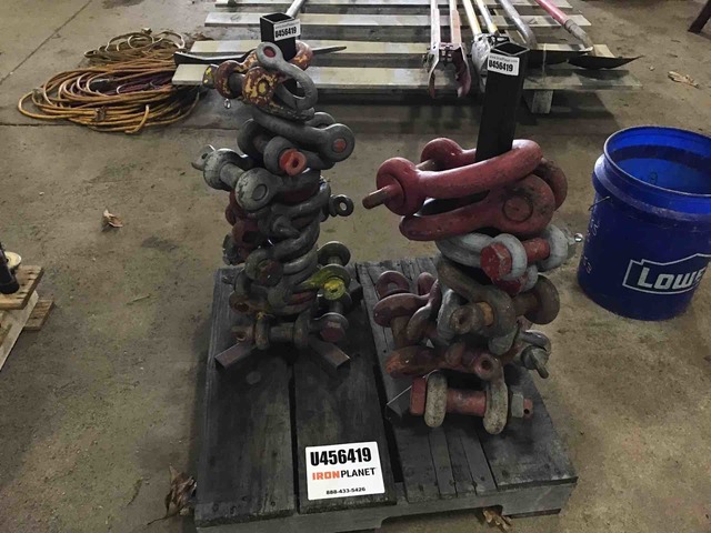 lot of lifting rings (27) Rigging