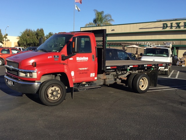2006 GM C4500 4x2 Flatbed Dump Truck 2006 GM C4500 4x2 Flatbed Dump Truck
