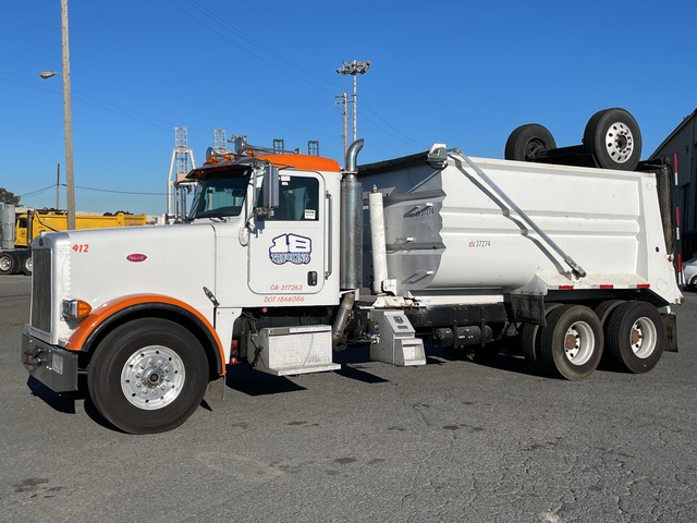 2007 Peterbilt 357 6x4 T/A Dump Truck 2007 Peterbilt 357 6x4 T/A Dump Truck