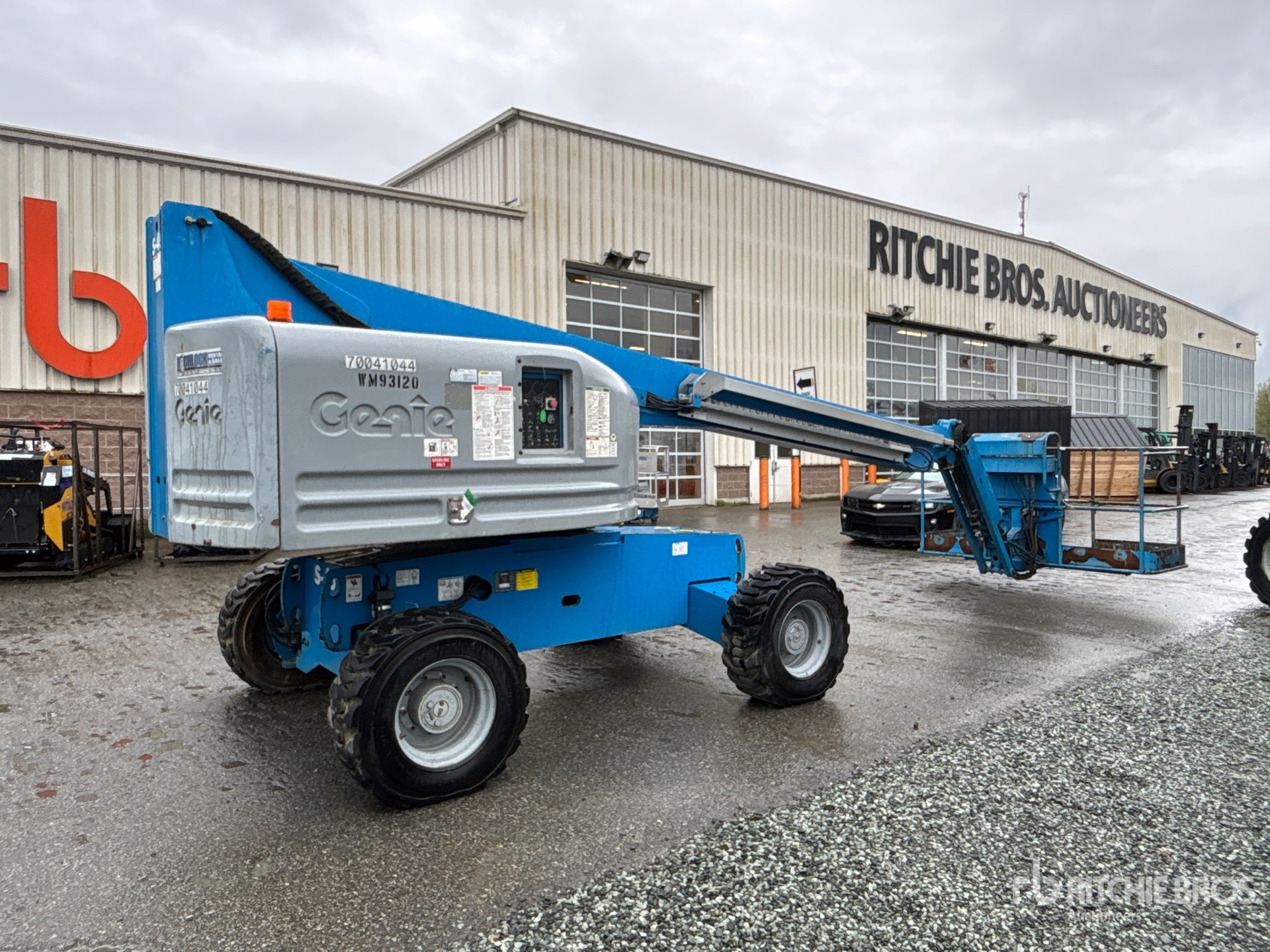 General Appearance with Picture, Right Rear Corner