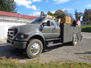 2005 Ford F-650 S/A Service Truck