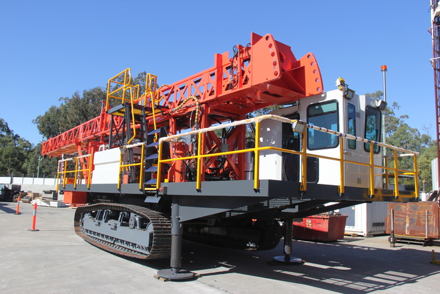 Sandvik D55SP Crawler Mounted Blast Hole Drill