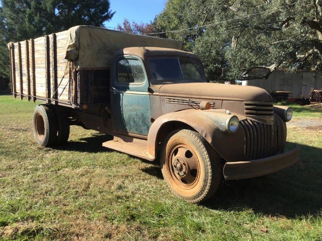1946 (unverified) Chevrolet Pick up S/A Dump Truck